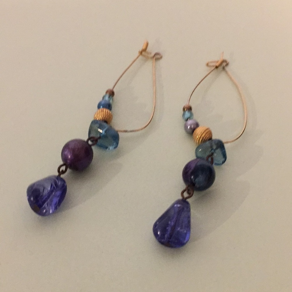 Beautiful earrings jewelry, blue and purple 2 1/2”